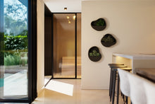 Translation missing: lt.sections.featured_product.gallery_thumbnail_alt